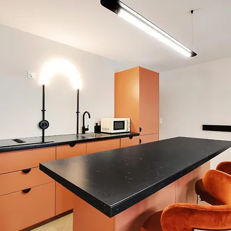 Luxury Flat Four Peoples 아파트